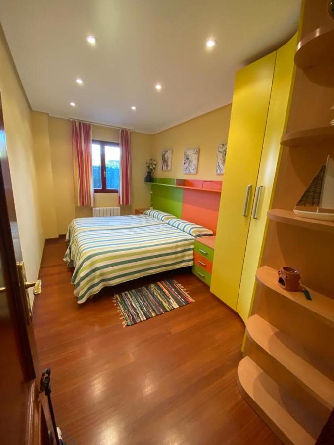 Apartamento En Complejo Residencial Rovacias Comillas Exterior photo
